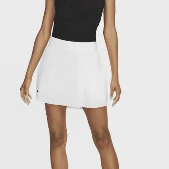 Nike Women's 15" Dri-Fit UV Ace Golf Skort XL
